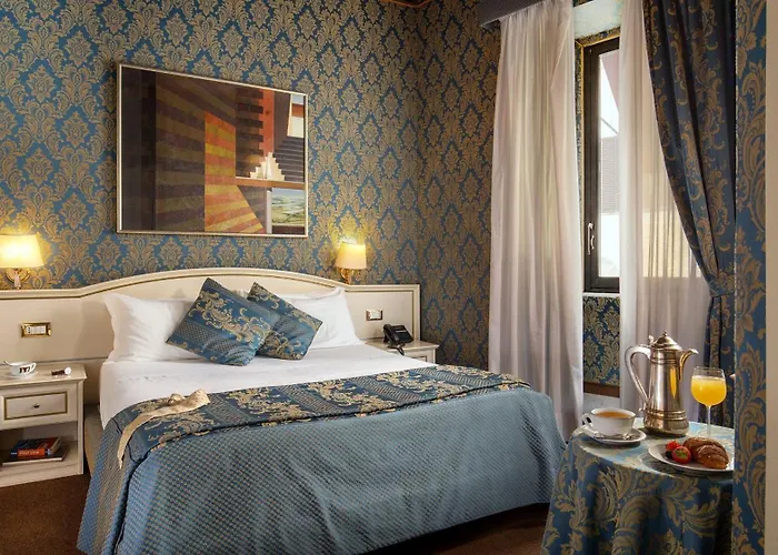 Residenza Canova Tadolini - Guesthouse